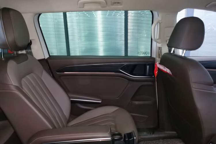 Used Volkswagen Viloran 2024 330TSI Luxury Edition