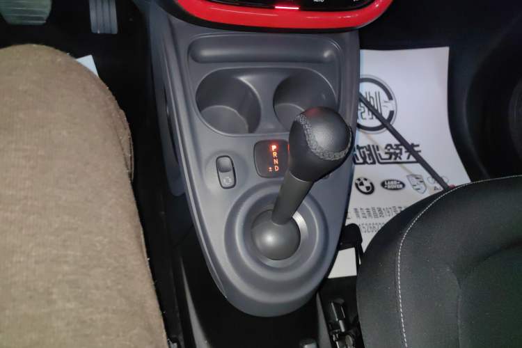 Used smart forfour 2016 1.0L 52 kW Passion Edition
