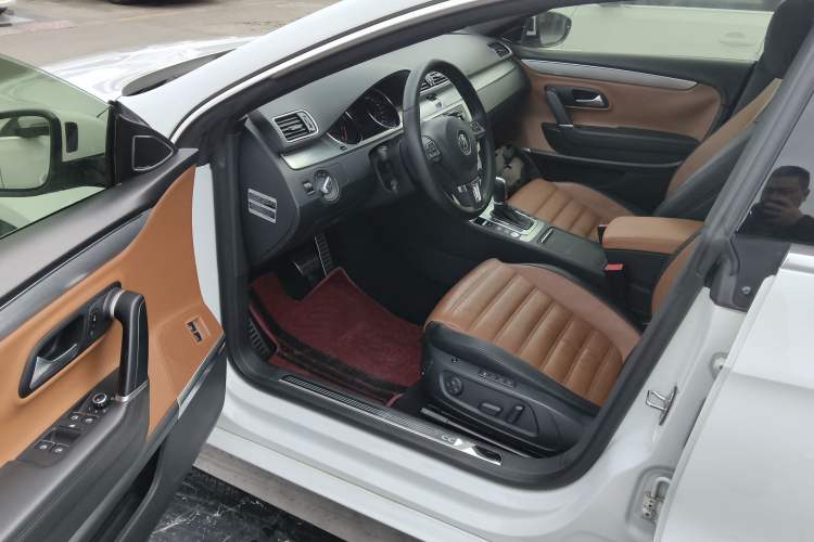 Used Volkswagen FAW-Volkswagen CC 2013 2.0 TSI Ultimate Model