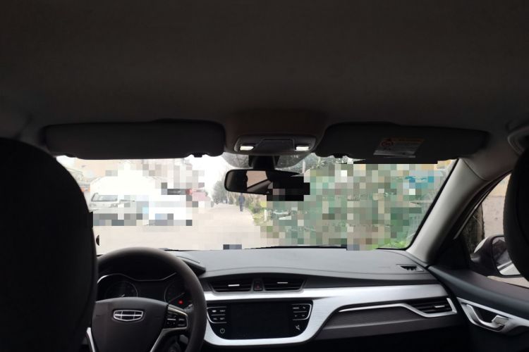 Used Geely Auto Vision 2019 Upgraded Model 1.5L Manual Luxury Version China VI Standard