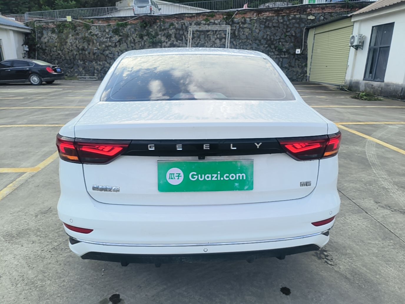 Geely Auto Emgrand 2023 4th Generation Champion Edition 1.5L CVT Luxury Model — снимка 5