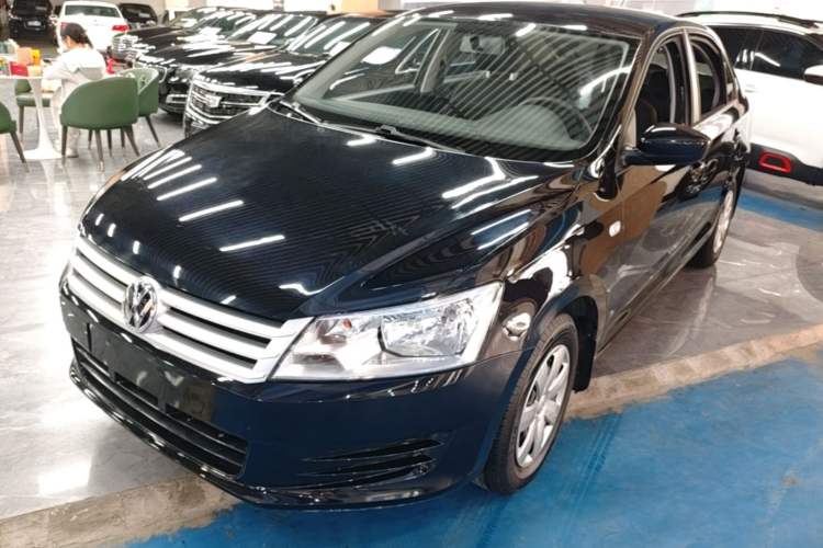 Used Volkswagen Santana 2015 1.6L Automatic Fashion Edition