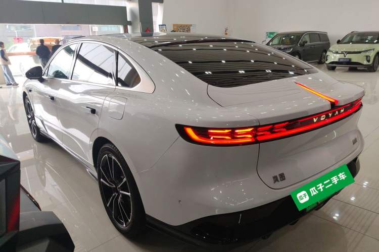 Used VOYAH PASSION 2024 PHEV Four-Wheel Drive Ultra-Long Range Flagship Model Rear Left 45 Deg