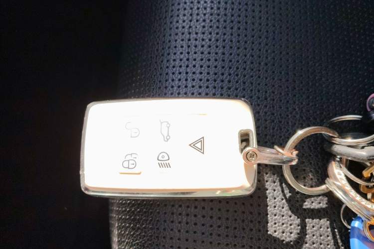 Used Jaguar I-PACE 2018 EV400 SE Vehicle Key