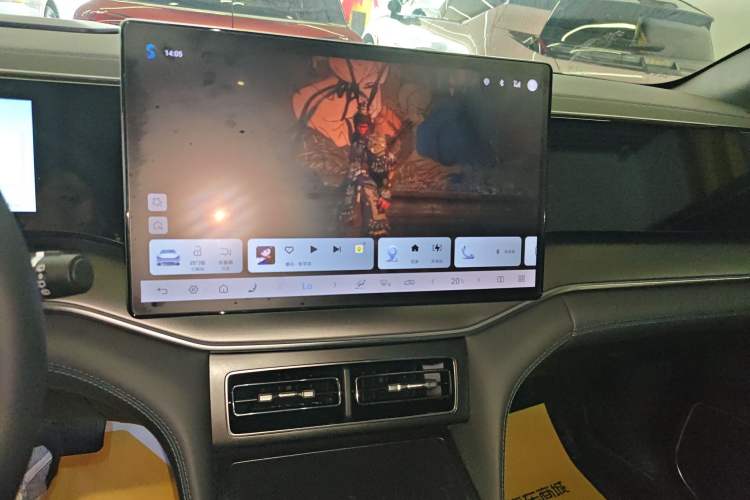 Used BYD Song L DM-i 2025 Intelligent Driving Version 160 km Beyond-Range Type Audio And AC Panel