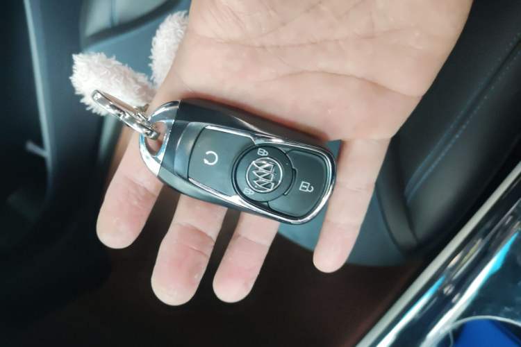 Used Buick Velite 6 2020 Connected Smart PLUS
