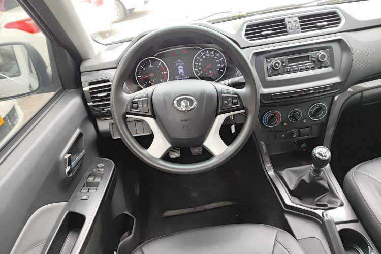 Used Great Wall Wingle 5 2023 2.0T Diesel Two-Wheel Drive Advanced Big Double
