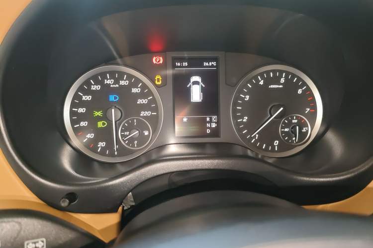 Used Mercedes-Benz Vito 
