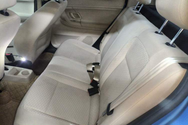 Used Skoda Fabia 2014 1.4L Manual Crystal Edition