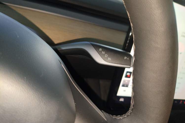 Used Tesla Model Y 2021 Long-Range All-Wheel-Drive Version 3D7