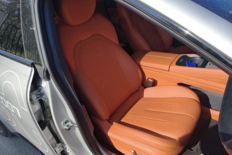 Used Dongfeng eπ eπ007 2025 Model Pure-Electric 565 All-Wheel-Drive Max Leading Edition