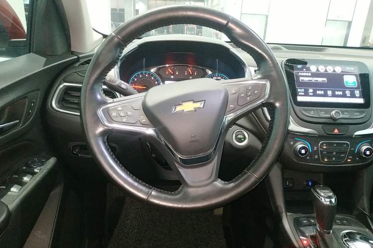 Used Chevrolet Equinox 2017 550T Automatic All-Wheel-Drive Huanjie Edition Steering Wheel