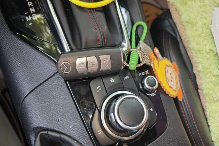 Used Mazda 3 Axela 2016 Sedan 2.0L Automatic Sport Model
