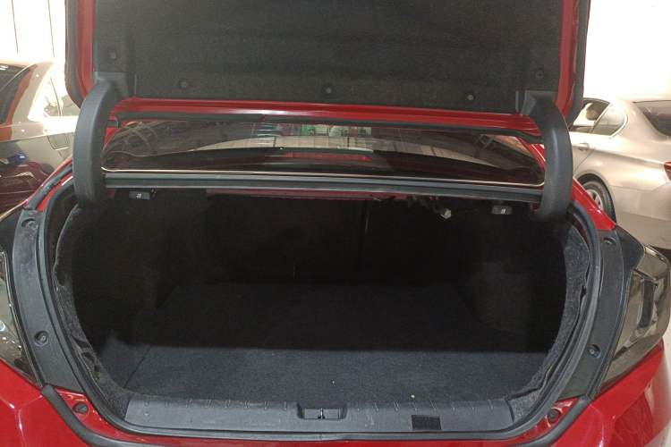 Used Honda Civic 2019 220TURBO CVT Dynamic Edition China VI Emission Standard Trunk