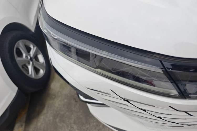 Used CHANGAN CS75 PLUS 2025 Model, 3rd Generation Champion Edition 1.5T Jinghang Version Right Front Headlight