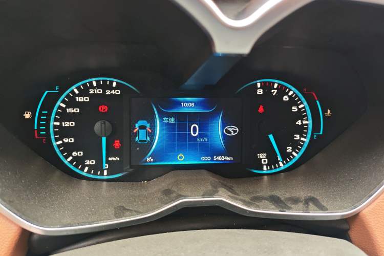 Used Soueast DX7 2016 1.5T Manual Triumph Edition
