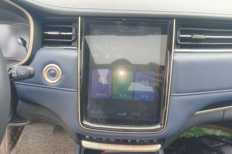 Used CHANGAN OSHAN COS1 2018 1.5T Automatic Smart 7-Seater