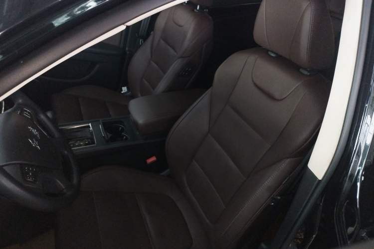 Used Hongqi H7 2018 2.0T Elite Edition
