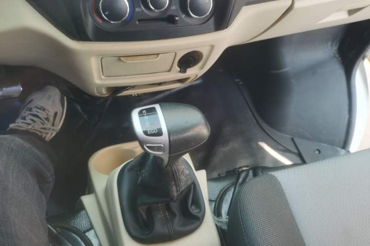 Used Chana Ruixing EM80 2022 Flat-Top Side-Hinged Doors 7 Seats 41.86 kWh
