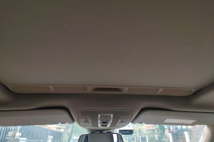 Used Mercedes-Benz M-Class 2012 ML 300