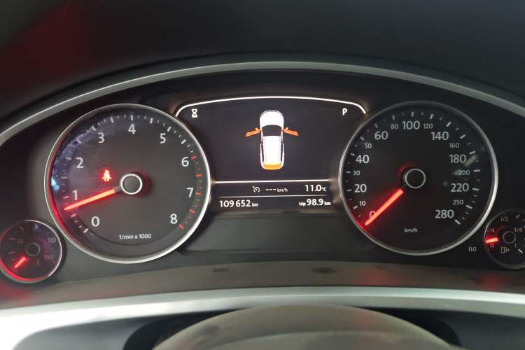 Used Volkswagen Touareg 2011 3.0 TSI Standard Version