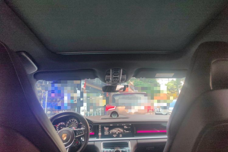 Used Porsche Panamera 2017 Panamera 4 E-Hybrid Executive Long Wheelbase 2.9T Headliner