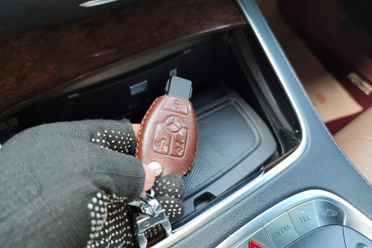 Used Mercedes-Benz S-Class 2014 S 320 L Business Model Vehicle Key