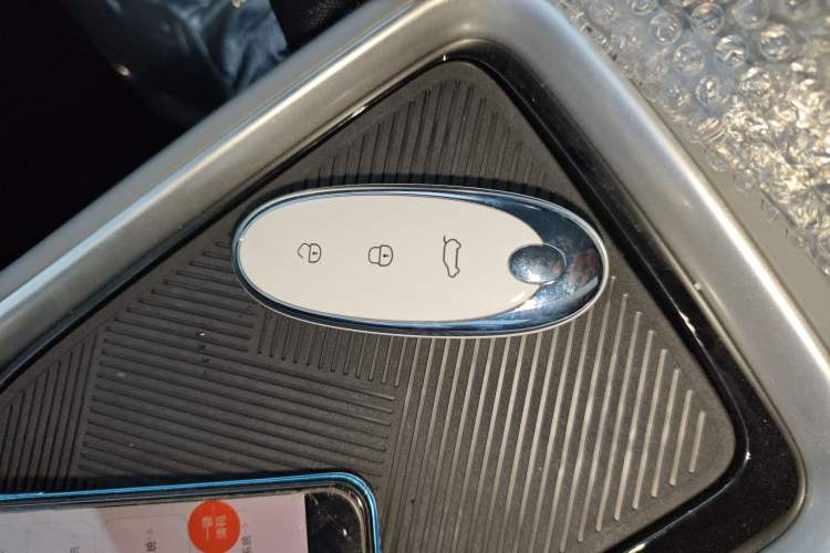 Used Dongfeng NAMMI 01 2024 New Edition 330 Air