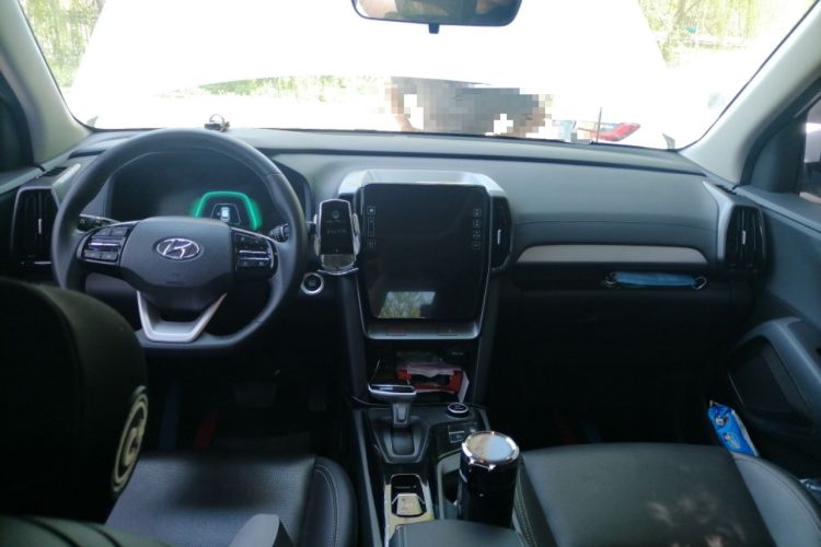 Used Hyundai ix35 2021 2.0L Automatic 2WD GLS Leading Edition Center Console