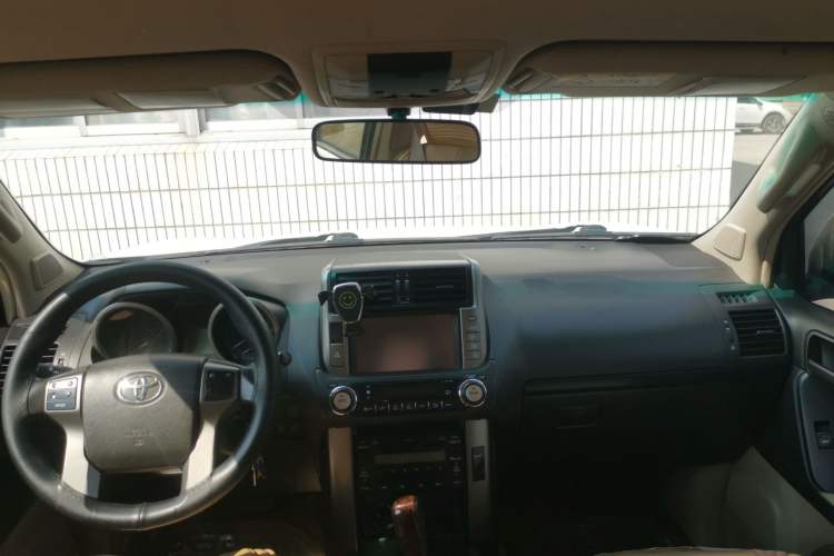 Used Toyota Prado 2013 2.7L Automatic Parallel Import
