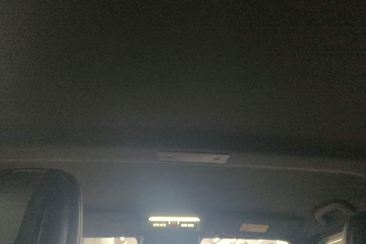 Used iCAR V23 2025 401 Two-Wheel Drive Advanced Edition Headliner