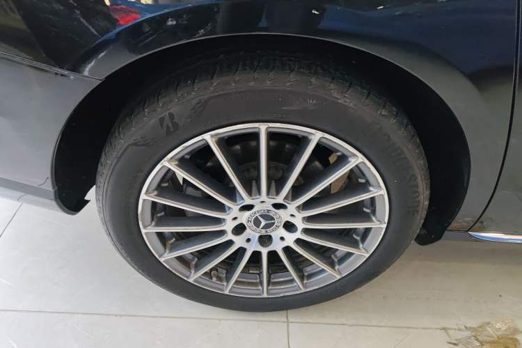 Used Mercedes-Benz E-Class 2023 E 260 L
