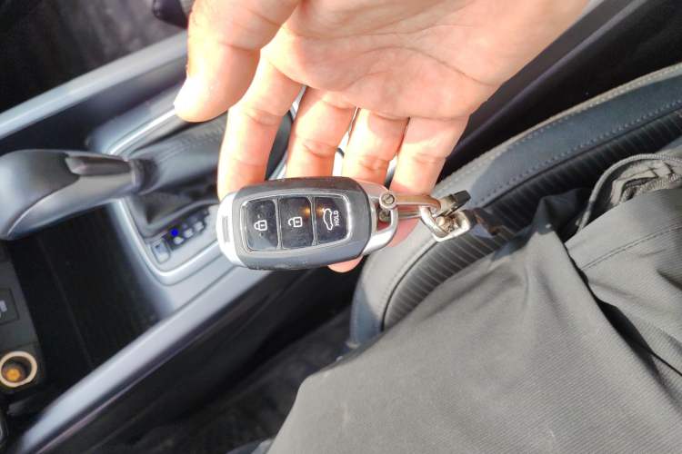 Used Hyundai Lafesta 2019 280TGDi Smart Speed Version China VI Standard Interior 1