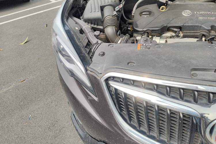 Used Buick Envision 2018 20T Two-Wheel-Drive Elite Model Right Front Headlight