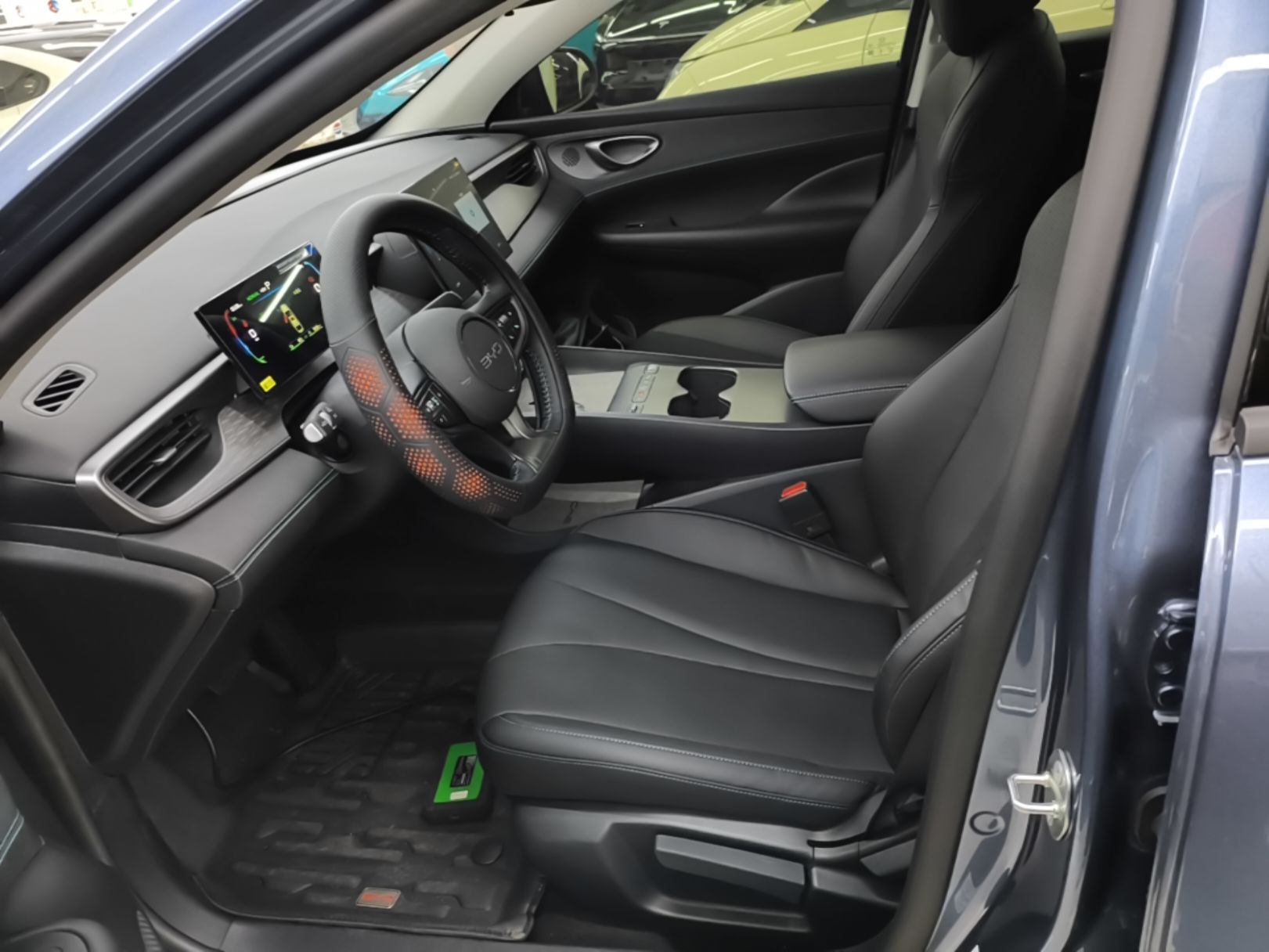 BYD Seal 05 DM-i 2026 DM-i 128KM Luxury Edition — снимка 17