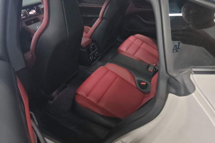 Used Porsche Taycan 2022 Taycan
