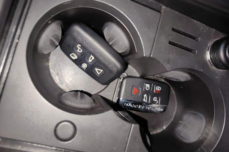 Used Land Rover Discovery Sport 2017 2.0T SE
