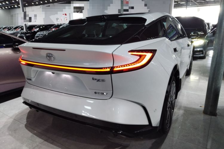 Used Toyota bZ5 2025 Model 550 PRO Smart Driving Edition