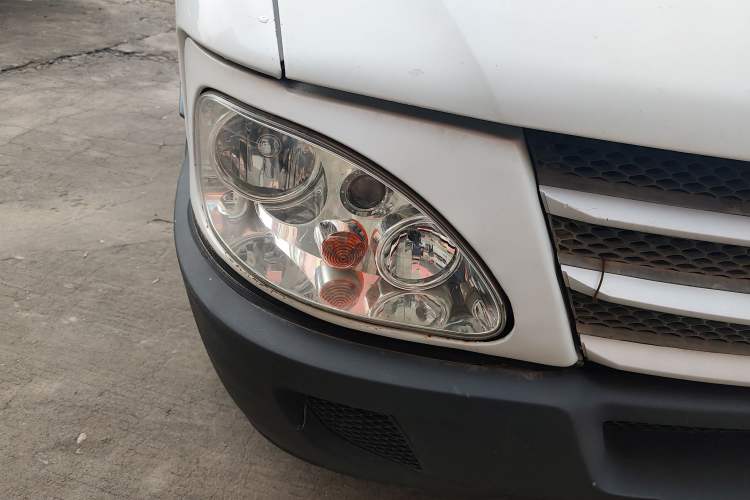 Used Iveco Power Daily 2017 2.5T Classic A32 Mid-Roof 6-7 Seater Bus 47Z5
