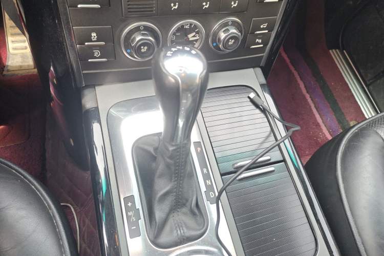 Used Land Rover Range 2012 5.0 SC V8
