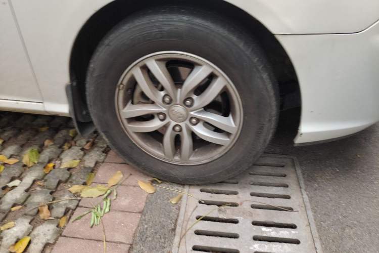 Used Hyundai Celesta 2011 1.6L Automatic Luxury Version