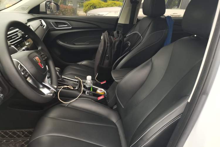 Used Roewe i5 2020 1.5L Automatic 4G Connect Luxury Flagship Edition Left Front Seat