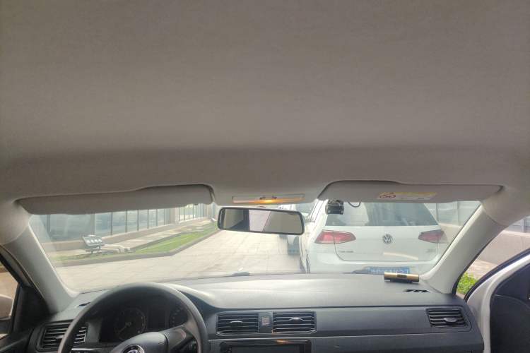 Used Volkswagen Santana 2019 1.5L Automatic Fashion Edition China VI Headliner