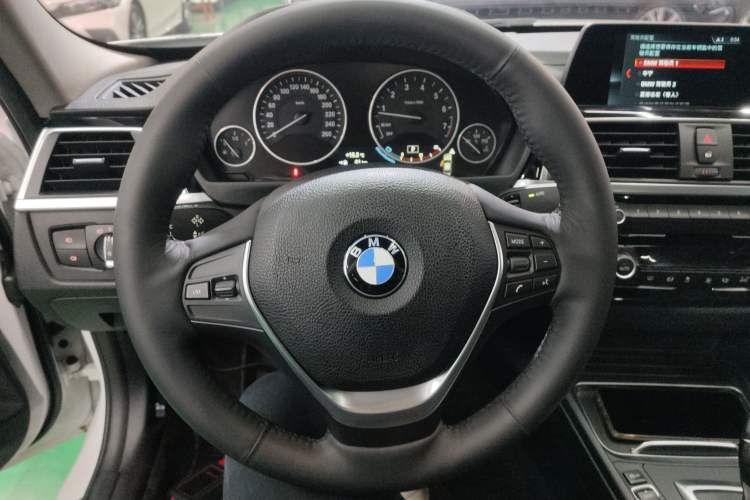 Used BMW 3 Series 2018 320Li xDrive Fashion Model
