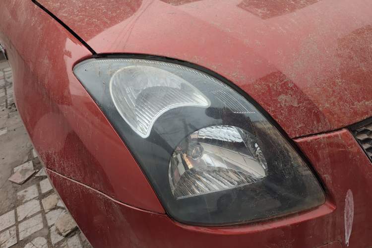 Used Suzuki Swift 2011 1.5L Automatic Fashion Edition
