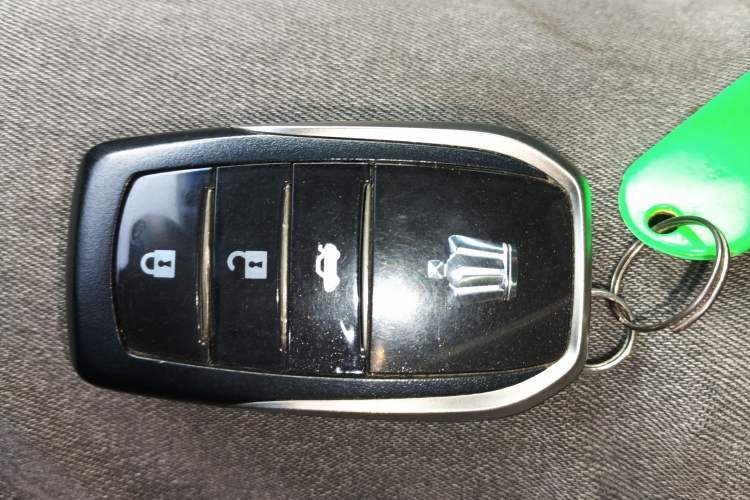 Used Toyota Crown 2018 2.0T Fashion Edition