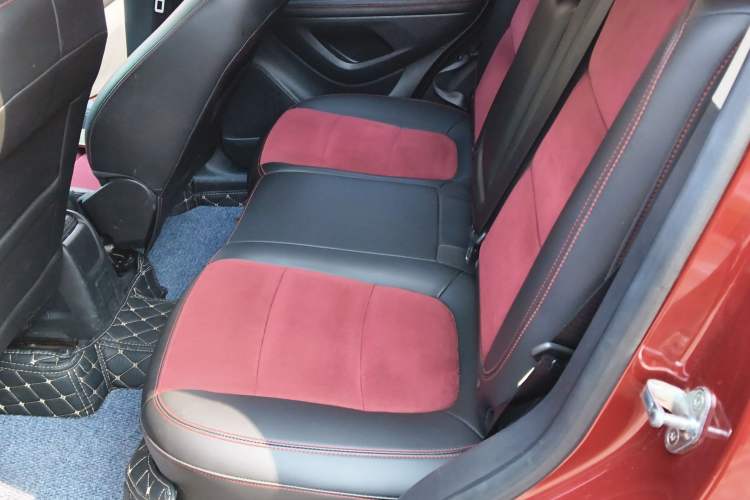 Used Buick Encore 2017 18T Automatic Two-Wheel Drive Urban Elite Model
