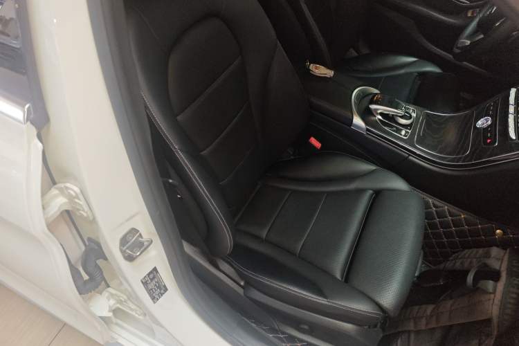 Used Mercedes-Benz C-Class 2017 Facelift C 200 L Sport Edition
