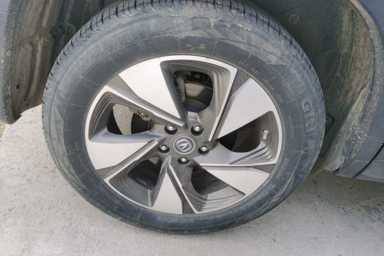 Used CHANGAN CS75 2020 280T DCT Luxury Version China VI Standard Right Rear Wheel Hub