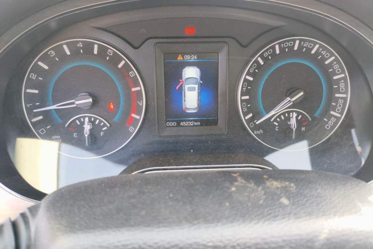 Used Haval H2 2014 1.5T Manual Two-Wheel Drive Elite Edition